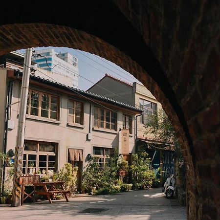 Loku. Tainan 호텔 외부 사진